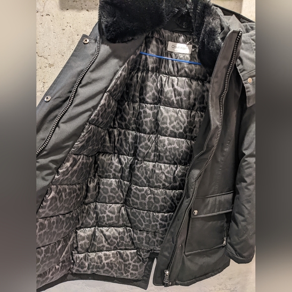 Calvin Klein winter jacket - Picture 4 of 6